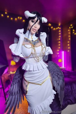 Razor Candi – Albedo