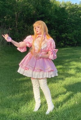Satin Stars – Cô Beelzebub