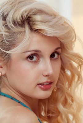 Ashlin-Ashlin-Trình bày MetArt Trình bày Ảnh phòng ngủ của Ashlin Ashlinhig (126 Ảnh)