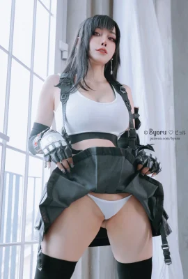 Byoru – Tifa Lockhart (65 Ảnh)