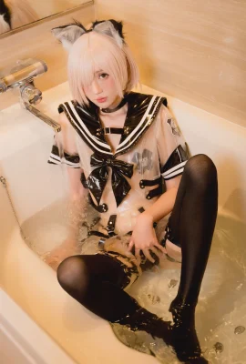 Cosplay Saionji Nange Trong Suốt Cô gái hư hỏng
