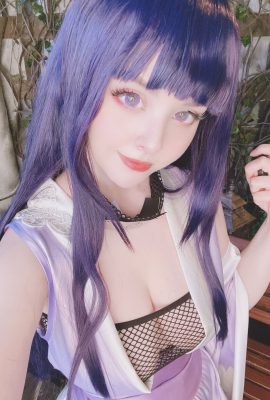 Helly Valentine – Ảnh tự sướng của Hinata Hyuga