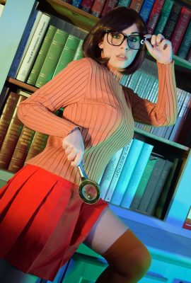 Giada Robin – Velma