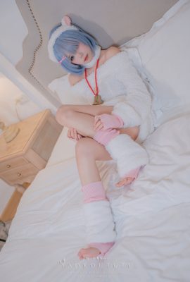 Hãy cắn một miếng cô gái thỏ – Rem 咩咩