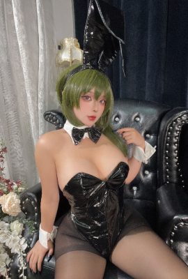 Sayo Momo – Thỏ Phục Sinh Đen Ubel