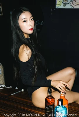 Mona , (Ảnh Đêm Trăng) Ghé thăm SM Club (77 Ảnh)