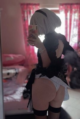 Moony Cosplay – Bikini 2B