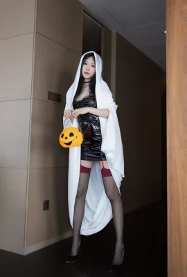 Hot Xie Xiaoan chủ đề Halloween ma tình yêu (20 Ảnh)