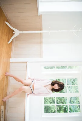 (Riyi Miyuki) khoe vòng 1 đầy đặn ấn tượng và đôi chân dài không thể cản phá (31 Ảnh)