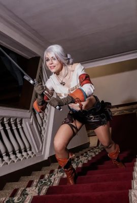 Anya Ichios – Ciri