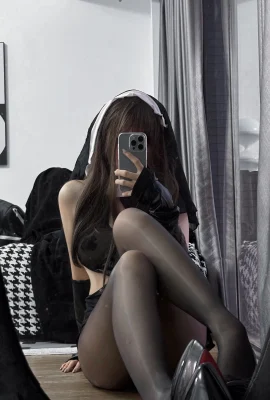 Cô gái ma ah Xun Kaori Thủ dâm chủ đề nữ tu gợi cảm Đen Quần áo nữ tu gợi cảm với những con lụa đen cực mỏng cho thấy chân đẹp hấp dẫn ảnh 69p