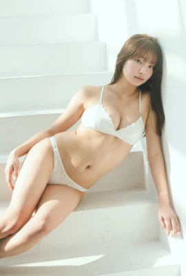 Album ảnh Nakanozuki “Like A Movie.”