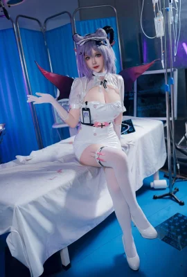Phim hoạt hình y tá Halloween Snow Qing