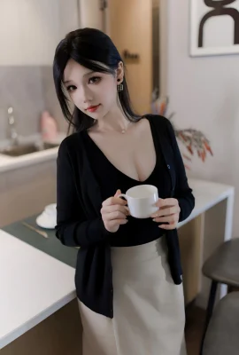 Astra – Ol Big Sister (86 ảnh)