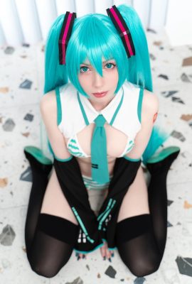 Victoria Lirell – Miku