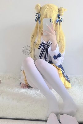 Hiru – Izumi Hiyori (Hamidashi Creative)